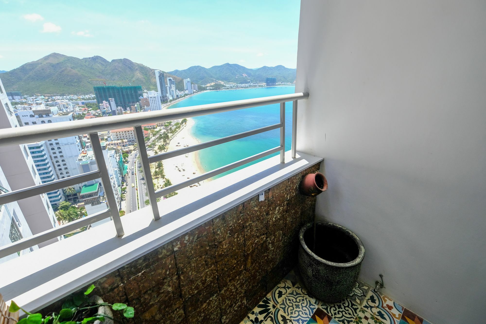 Sunrise Hon Chong Ocean View Apartment Nha Trang Exteriér fotografie